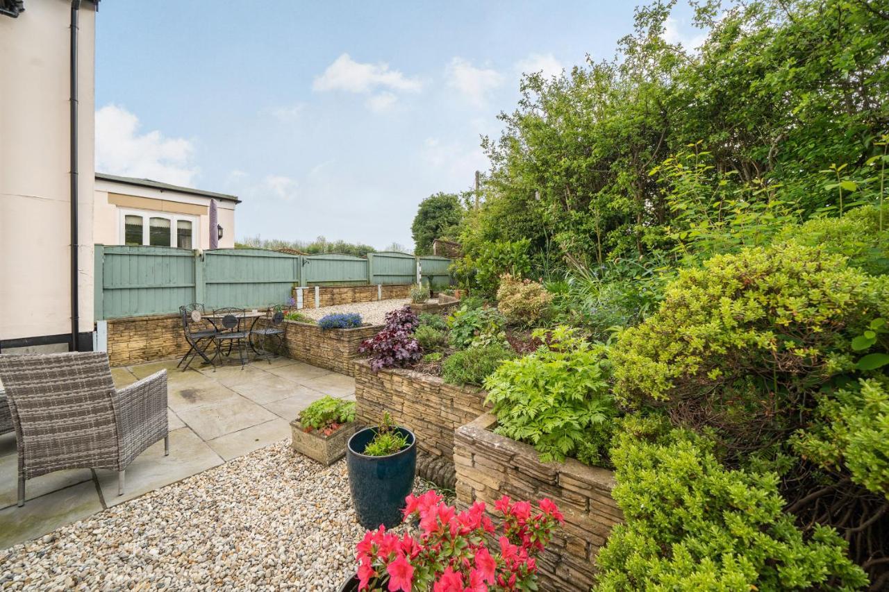 Amber Cottage Holker Exterior photo